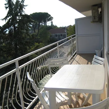 Apartments Diana Orebic Exterior photo