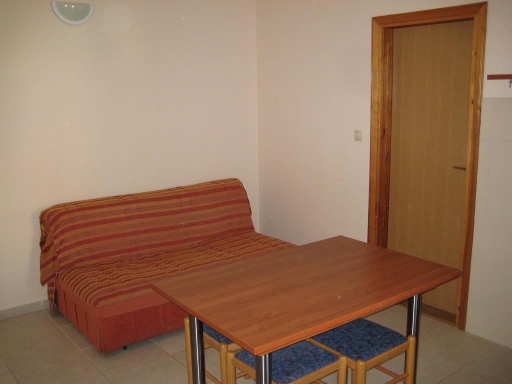 Apartment Diana Orebic